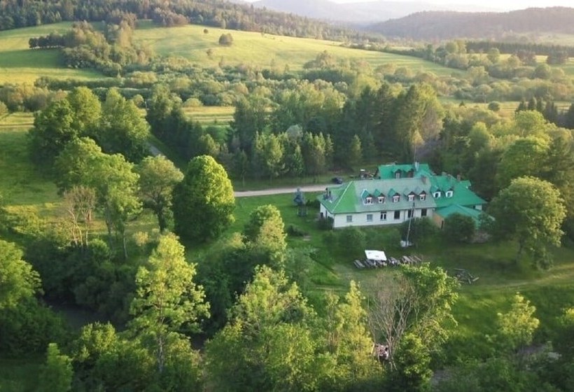 بنسيون Latarnia Wagabundy