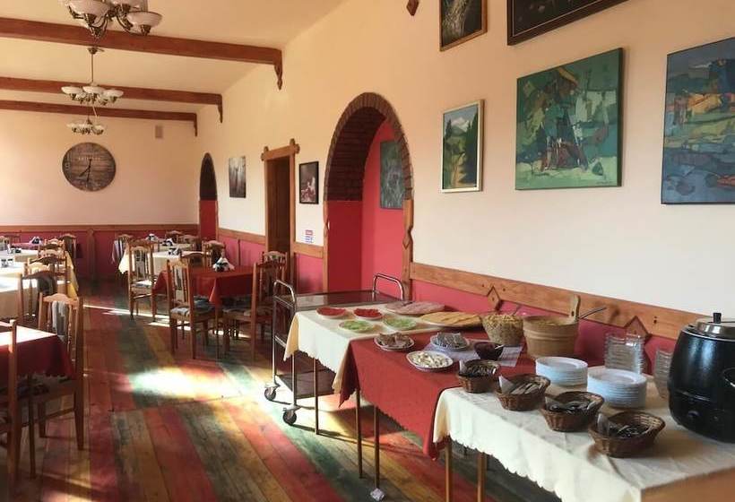 بنسيون Latarnia Wagabundy