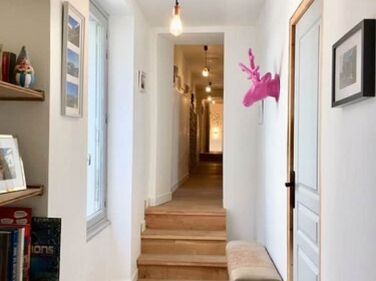 פנסיון Presque Au Chateau