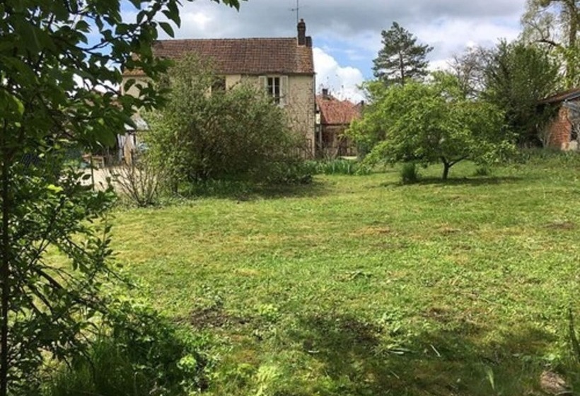 פנסיון Presque Au Chateau