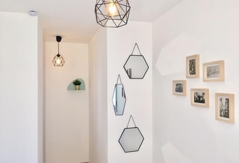 פנסיון Presque Au Chateau