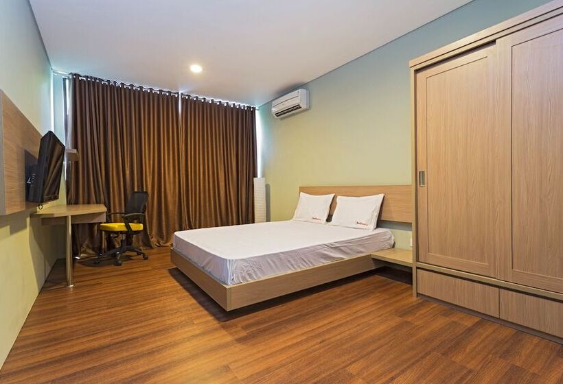 膳宿费 Reddoorz Near Lippo Village