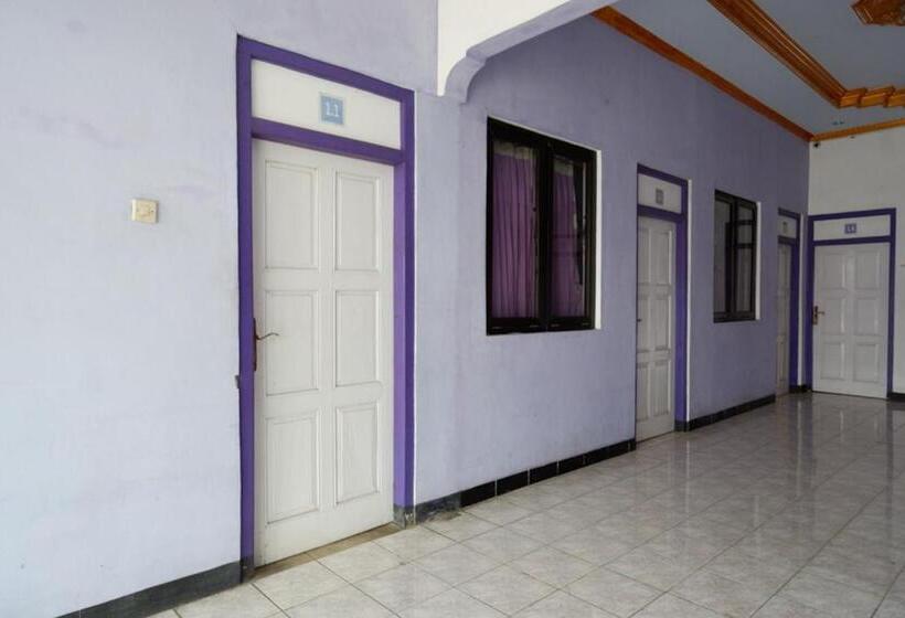 פנסיון Reddoorz Near Rsud Kebumen