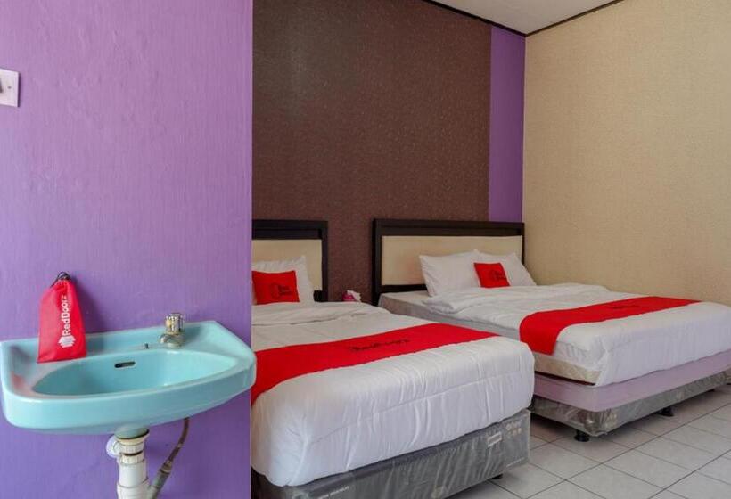 פנסיון Reddoorz Near Stasiun Kebumen