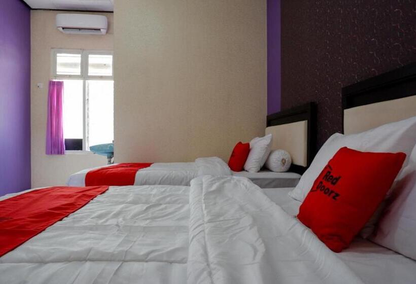 פנסיון Reddoorz Near Stasiun Kebumen
