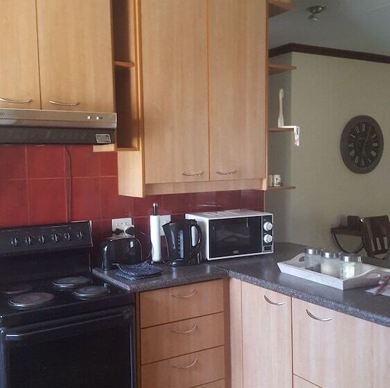 Пансион Stoneybrooke Farm