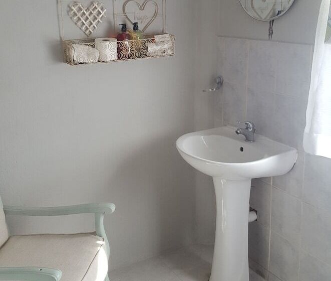 Пансион Stoneybrooke Farm