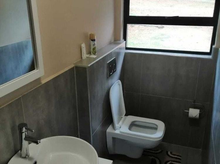 פנסיון Thames Guest House