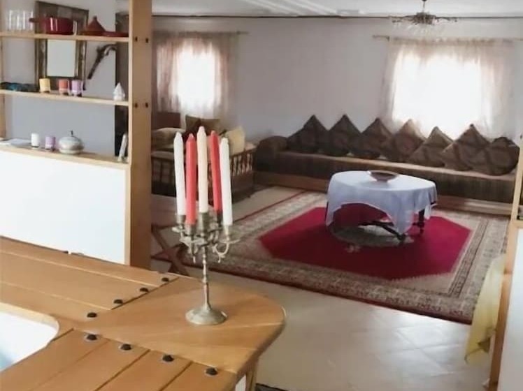 پانسیون Titrite De L'atlas