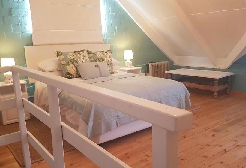 Пансион West Coast Seaside Getaway