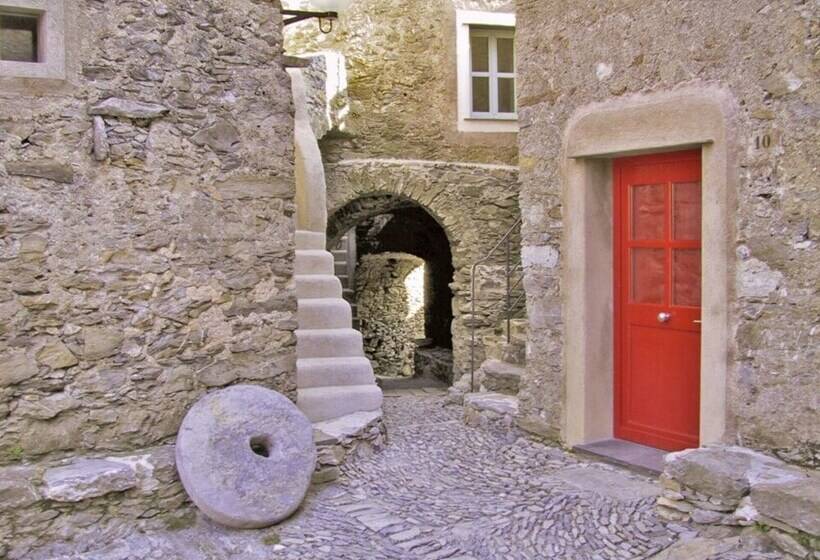 דירת נופש La Scala Within A Stunning 13th Century Setting