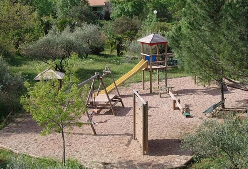 إقامة Relais Du Salagou