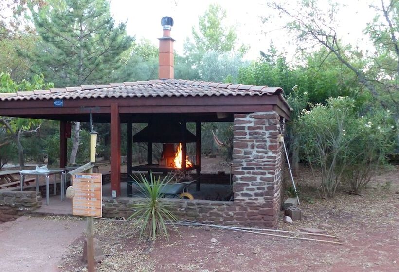 住所  Relais Du Salagou