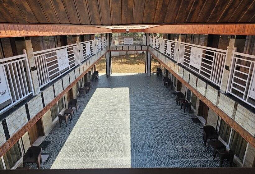 منتجع Ankit Vista Green Village