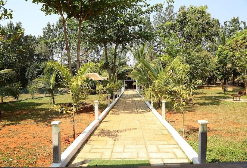 منتجع Ankit Vista Green Village