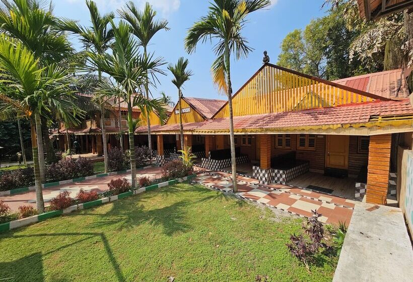 منتجع Ankit Vista Green Village