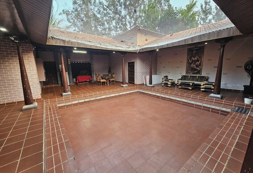 منتجع Ankit Vista Green Village