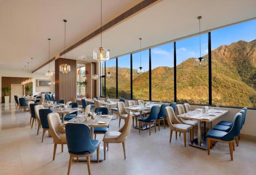 אתר נופש Lemon Tree Hotel Tapovan Rishikesh