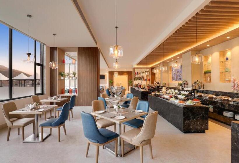 אתר נופש Lemon Tree Hotel Tapovan Rishikesh