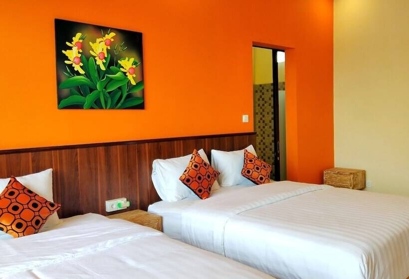 Umah Dangin Guesthouse   Hostel