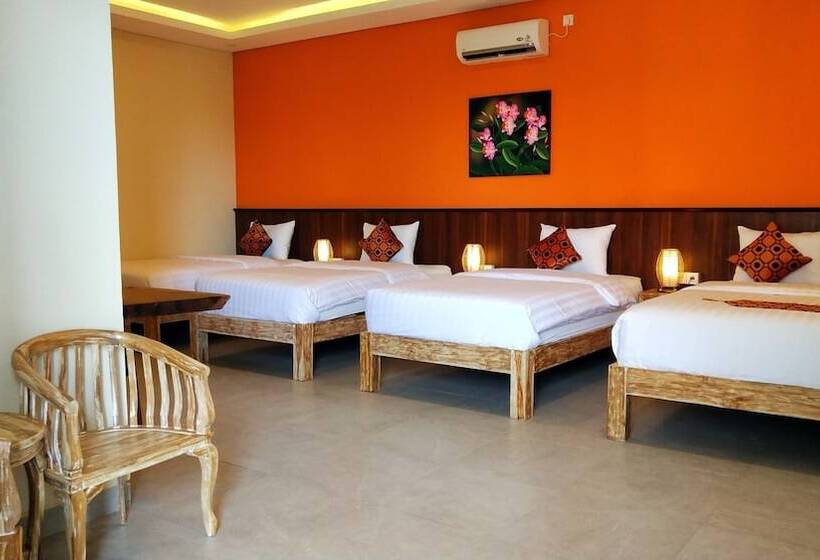 Umah Dangin Guesthouse   Hostel