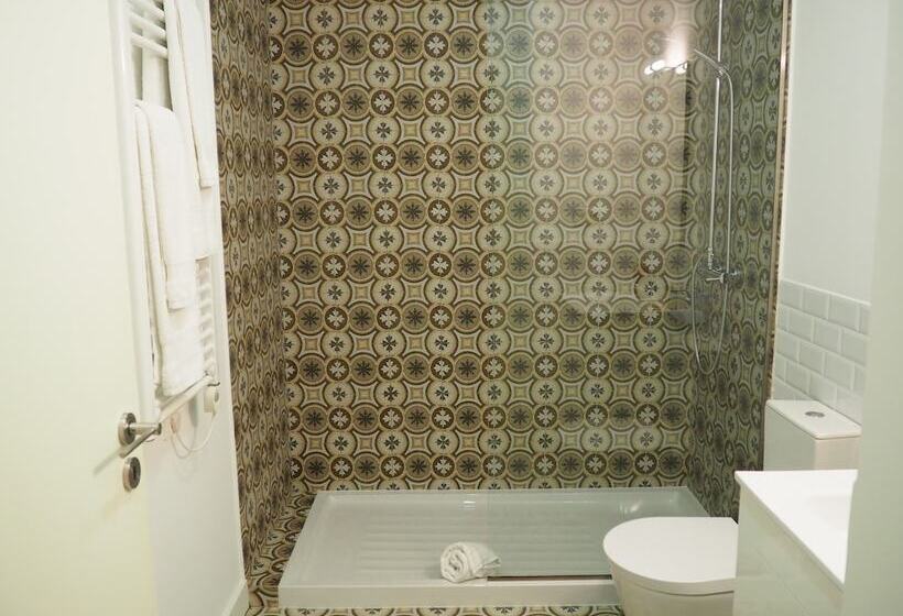 Vitoria's Terrace Apartments