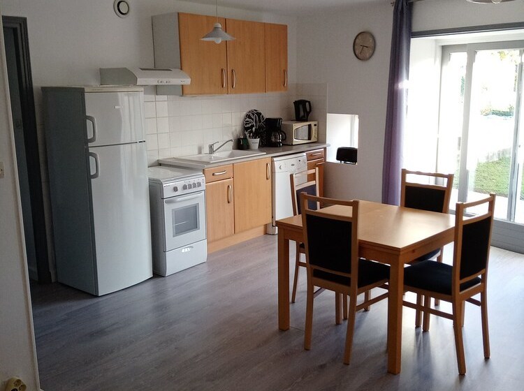 A Deux Pas Du Rhône