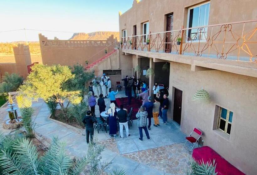 هاستل Dar Talmoudi