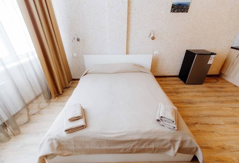 Apart Hotel Schastye