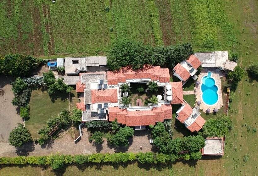 Asiatic Pride Resort