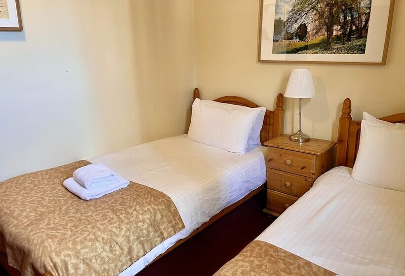 مبيت وإفطار Cathedral Of The Isles