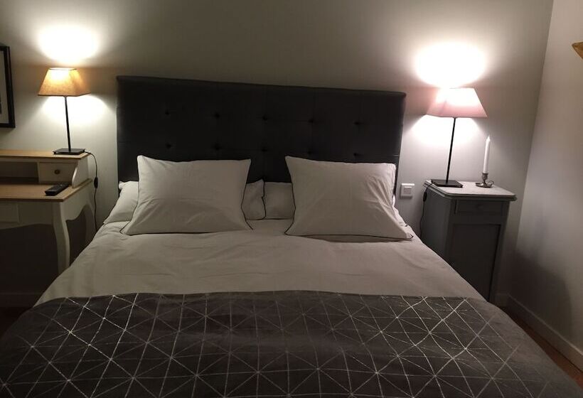 ベッドアンドブレックファースト Chambres Ambroisie