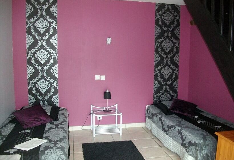 민박 Chambres D Hôtes Logis Des Deux Tours