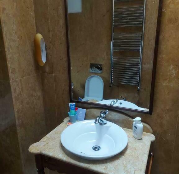 민박 Palazzo Scura