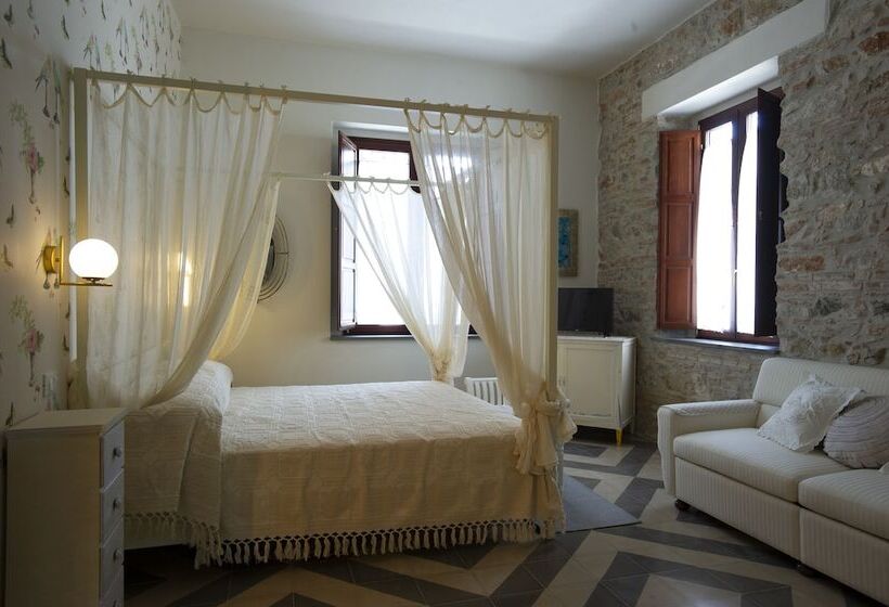 민박 Palazzo Scura