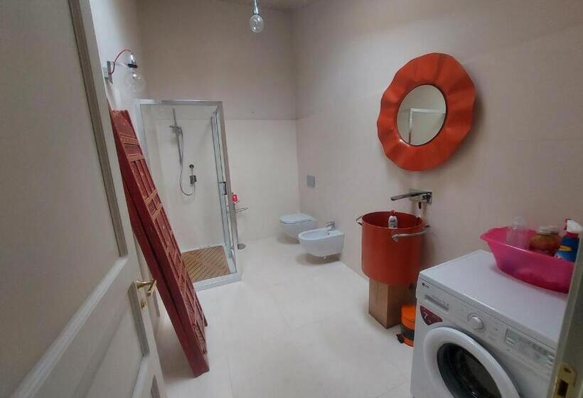 민박 Palazzo Scura