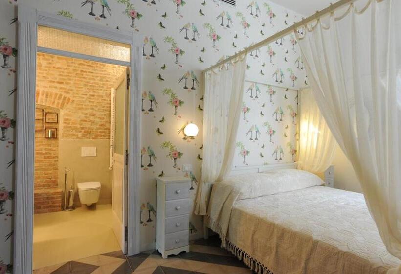 민박 Palazzo Scura