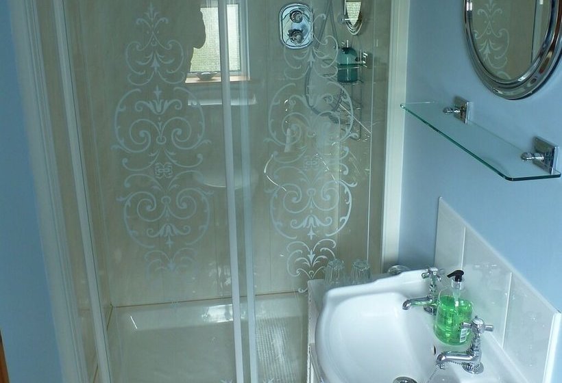 مبيت وإفطار Trean House