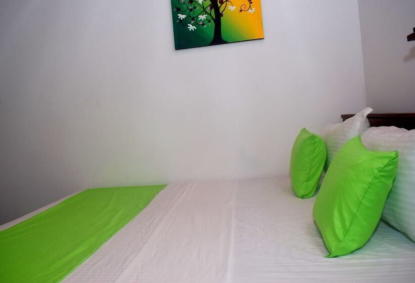 Bed and Breakfast Villa Yuvin