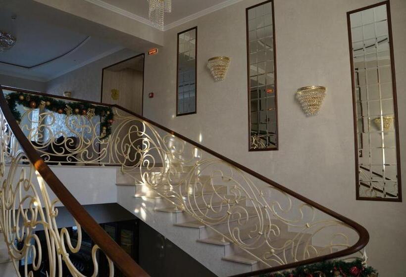 Best Hotel And Restaurant Complex