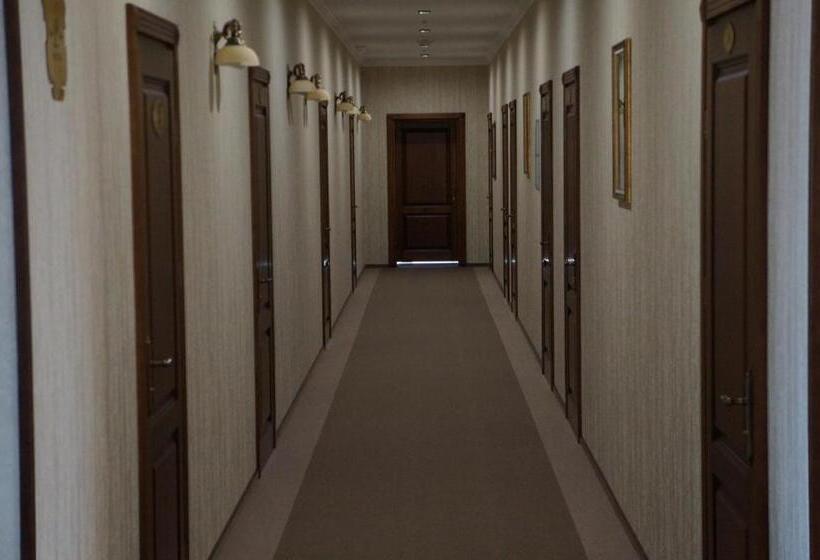 Best Hotel And Restaurant Complex