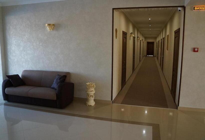 Best Hotel And Restaurant Complex