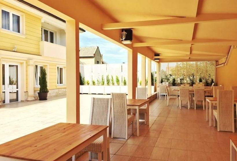 Boutique Hotel Diama