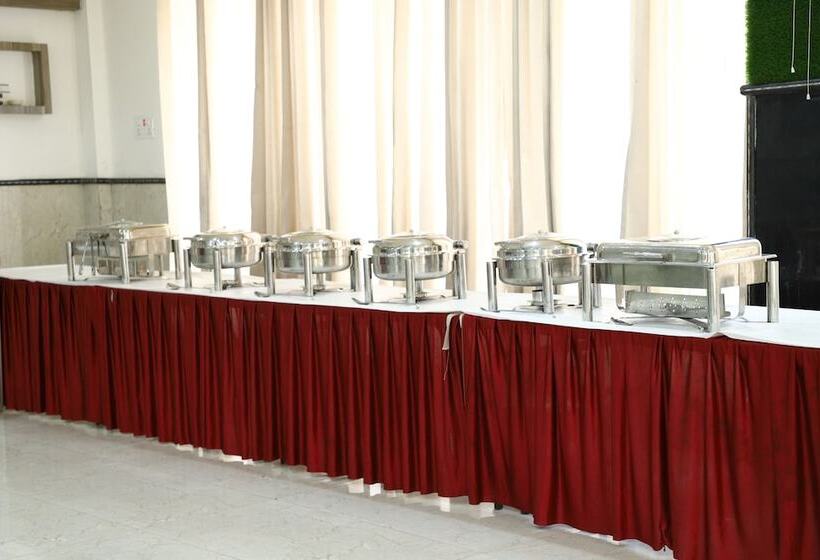 Diwan Hotel And Restaurant