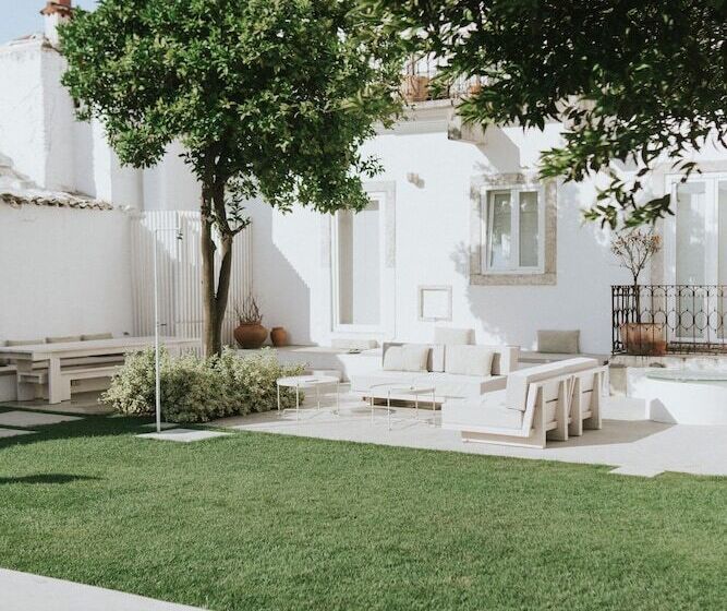 Dona Graca Lisbon Apartments