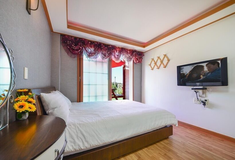 Ganghwa Punggyung Gryujineon Zip Pension