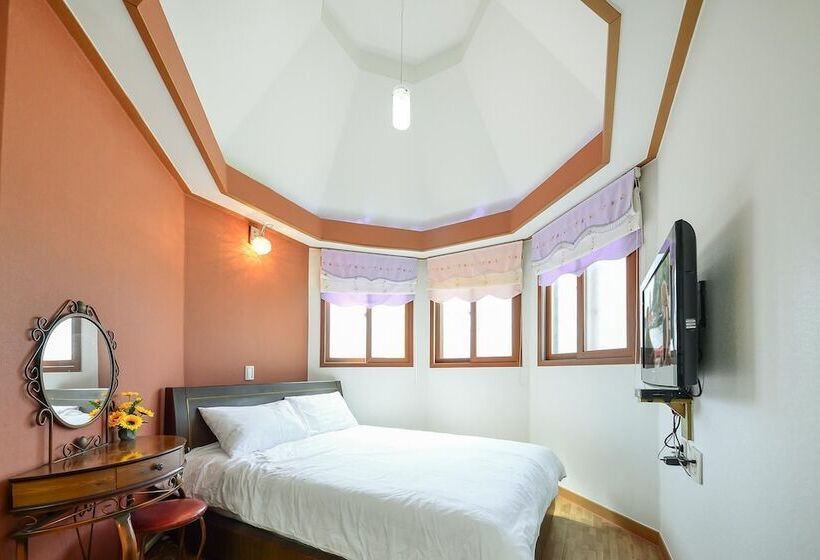 Ganghwa Punggyung Gryujineon Zip Pension