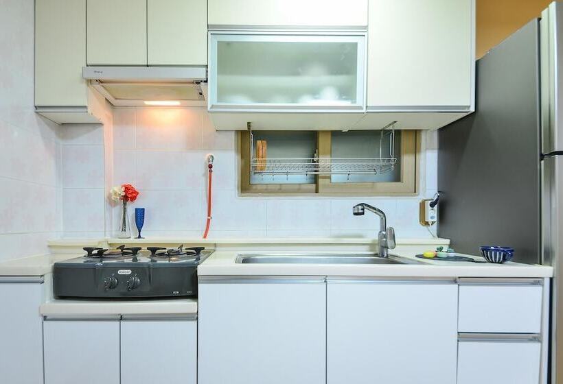 Ganghwa Punggyung Gryujineon Zip Pension