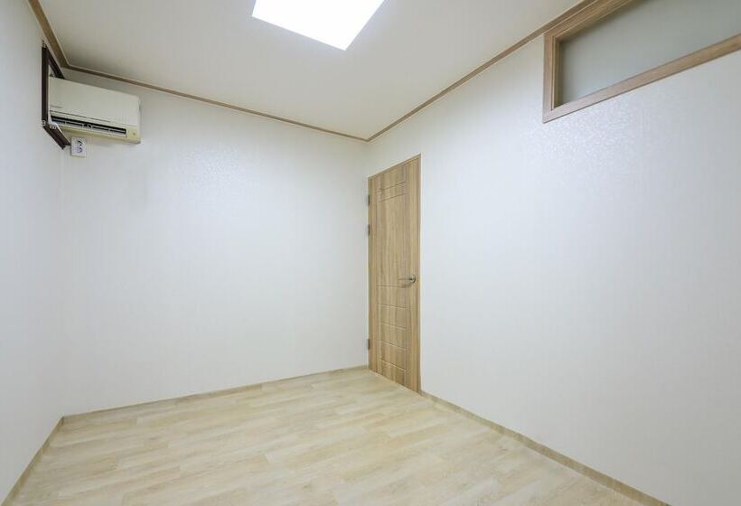 Ganghwa Punggyung Gryujineon Zip Pension