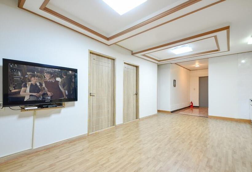 Ganghwa Punggyung Gryujineon Zip Pension